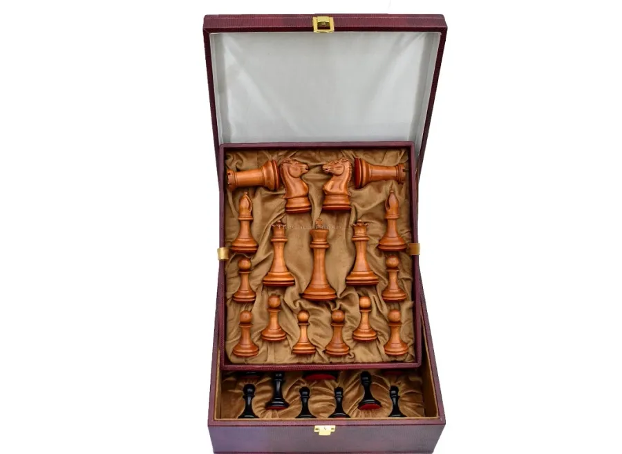 obrazek 10 Elegancki komplet szachowy Jaques Morphy Style z pudełkiem na pionki - The Chess Empire