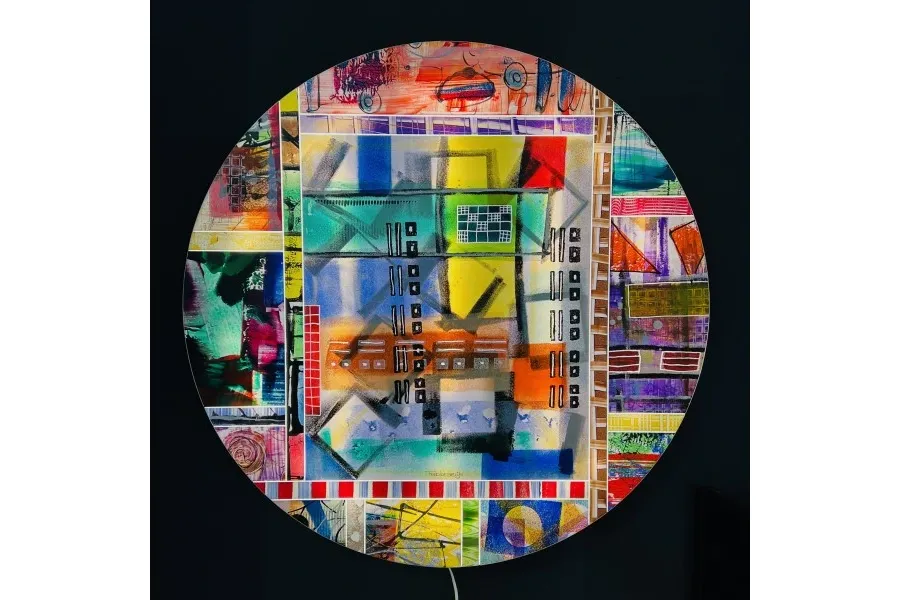 obrazek 1 Piękna okrągła kolorowa lampa led "Obiekt 4735" - wspaniała dekoracja jako upominek