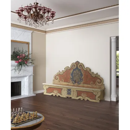 Zdjęcie Luksusowa włoska komoda ze średnim oparciem w stylu renesansowym