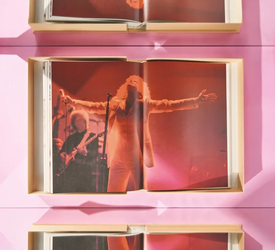 obrazek 12 Książka Barbra Streisand, Art Edition No. 101–200, Lawrence Schiller ‘Streisand En Route To London’ - Taschen