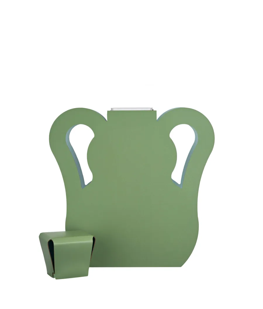 obrazek 3 Skórzany wazon Otto 9x40xH45 cm w stylowym kolorze liści eukaliptusa