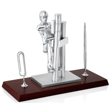 Zdjęcie Ozdobna figurka elektryka - upominek na biurko