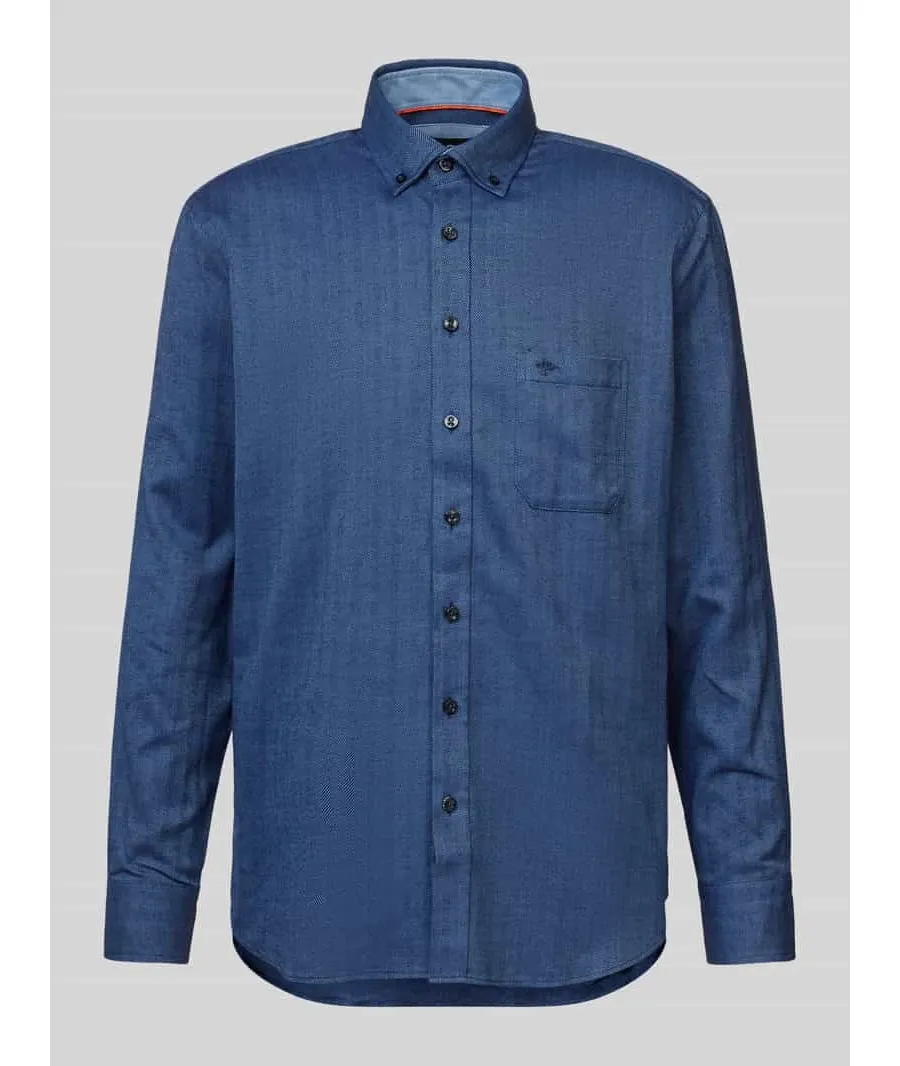 obrazek 1 Koszula casualowa z kołnierzykiem typu button down model ‘Herringbone’