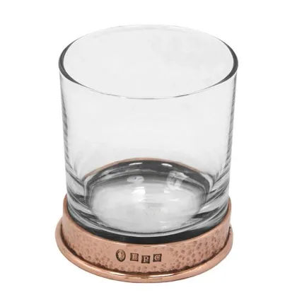 Zdjęcie Fantastyczna szklanka do whisky z miedzianym zdobieniem