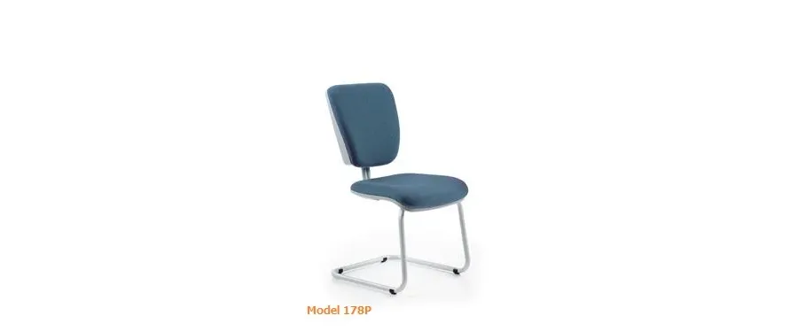 picture 8 Italian office chair on wheels