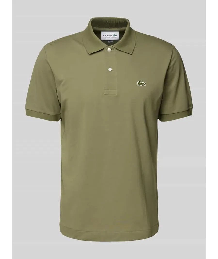 obrazek 1 Koszulka polo o kroju classic fit z naszywką z logo