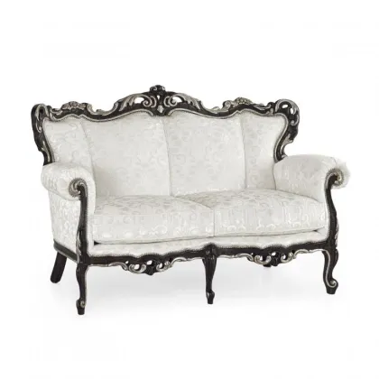 Zdjęcie Biała elegancka sofa w stylu barokowym - Sevensedie