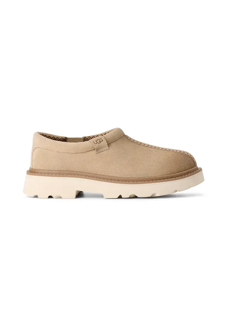 obrazek 1 UGG mokasyny zamszowe Tasman Lug męskie kolor beżowy 1166913-MDSD
