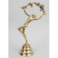 Picture Beautiful bronze figure