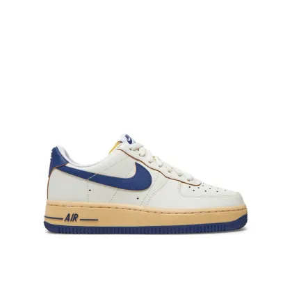 Zdjęcie Nike Sneakersy Air Force 1 '07 FQ8103 133 Biały