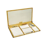 Zdjęcie Stylowy skórzany organizer na biurko