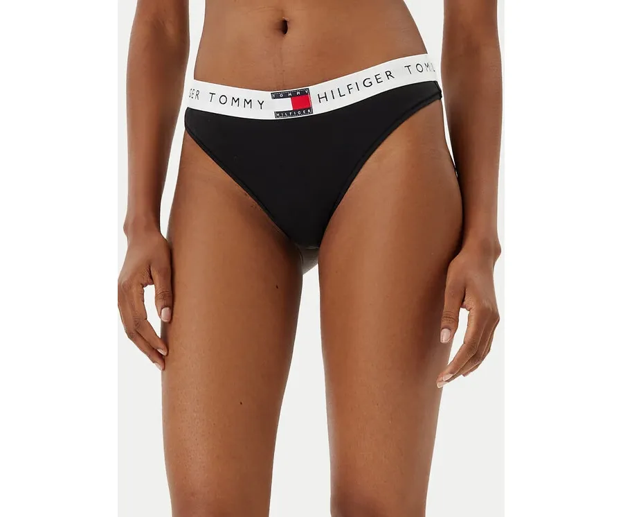 obrazek 1 Tommy Hilfiger Stringi UW0UW06039 Czarny