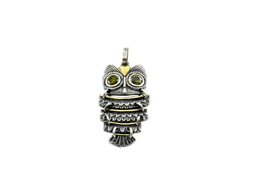 picture 1 Owl pendant made of silver with gold details
