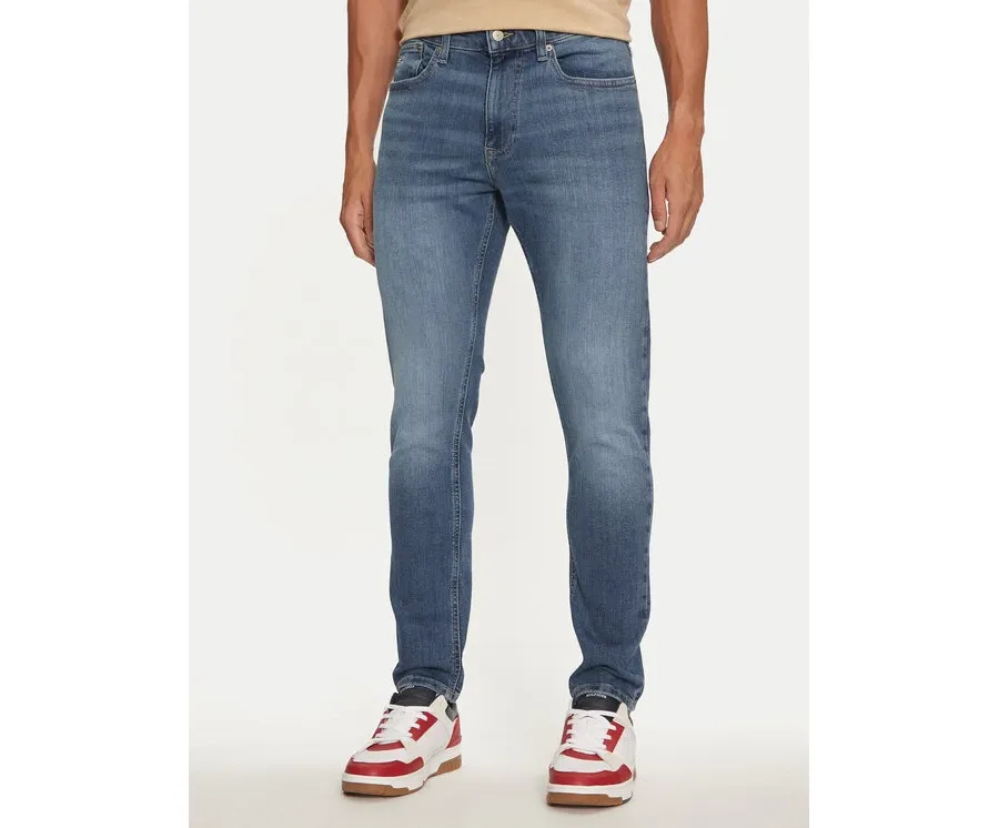 obrazek 1 Tommy Jeans Jeansy Austin DM0DM21053 Niebieski Slim Tapered Fit