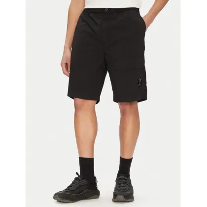Zdjęcie C.P. Company Szorty materiałowe 18CMBE172A006439G Czarny Relaxed Fit