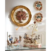 Zdjęcie Obraz z kwiatami oraz dekoracje ceramiczne