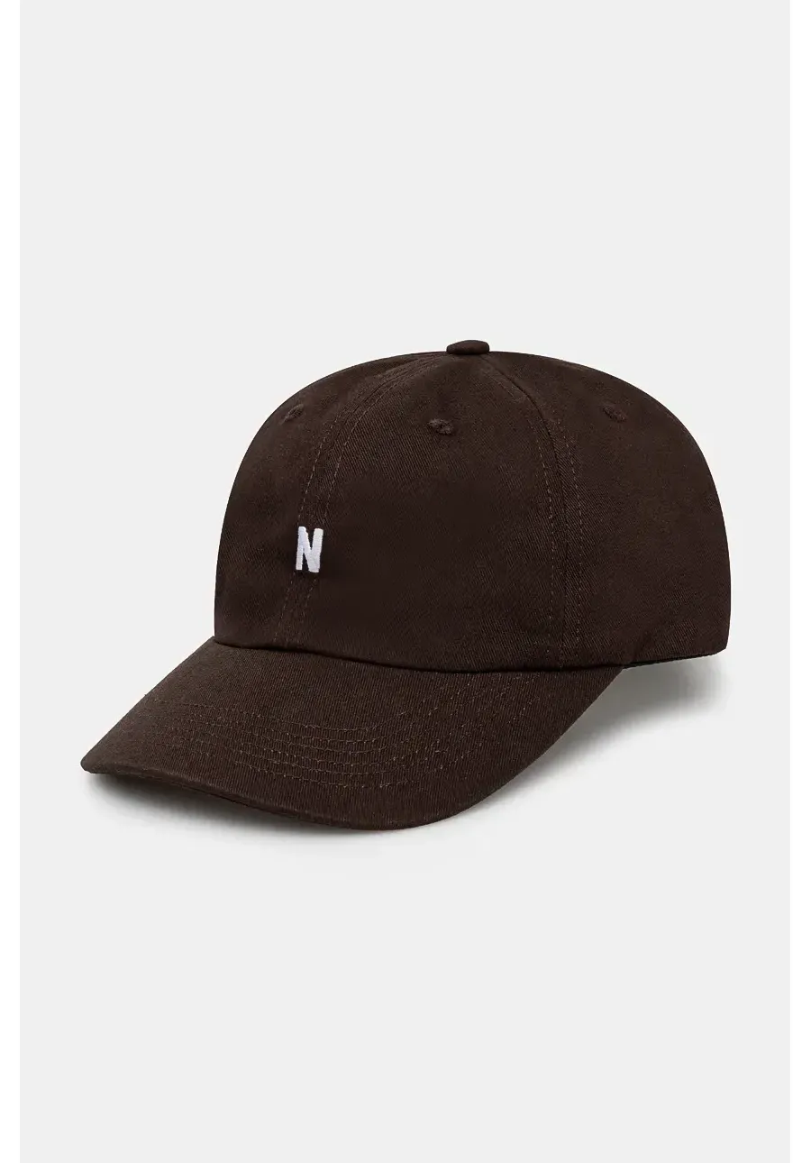 obrazek 1 Norse Projects czapka z daszkiem bawełniana Twill Sports Cap kolor brązowy z aplikacją N80.0001.2022