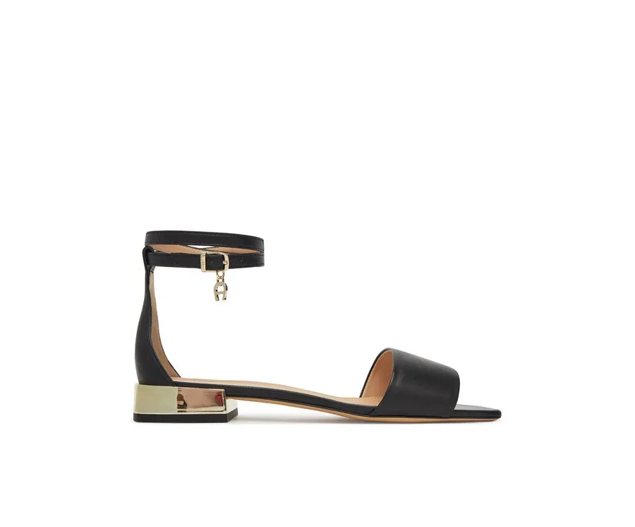 obrazek 1 Aigner Sandały Fashion Saskia 6A 1251060 Czarny