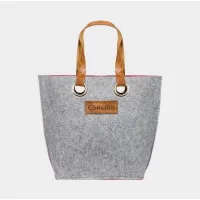 Picture Fantastic shopper bag made of leather and metal fittings