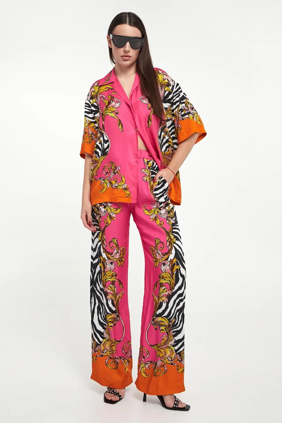 obrazek 1 Spodnie damskie VERSACE JEANS COUTURE Versace Jeans Couture