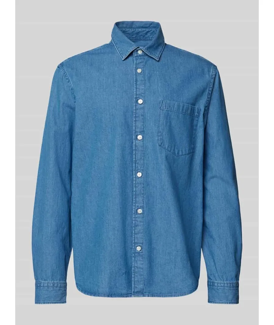 obrazek 1 Koszula casualowa o kroju regular fit z kieszenią na piersi