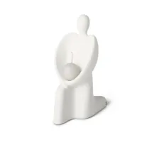 Zdjęcie Ręcznie wykonana figurka anioła ze świeczką