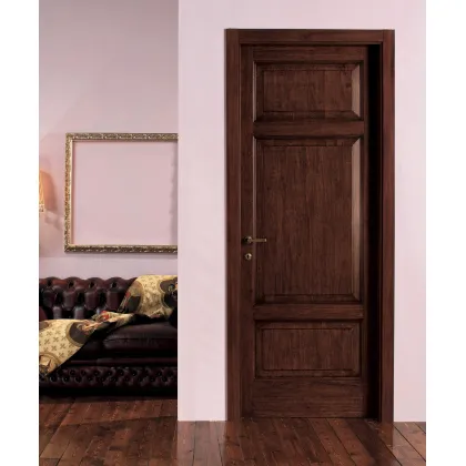 Zdjęcie Wyjątkowe włoskie drzwi z litego drewna w stylu klasycznym