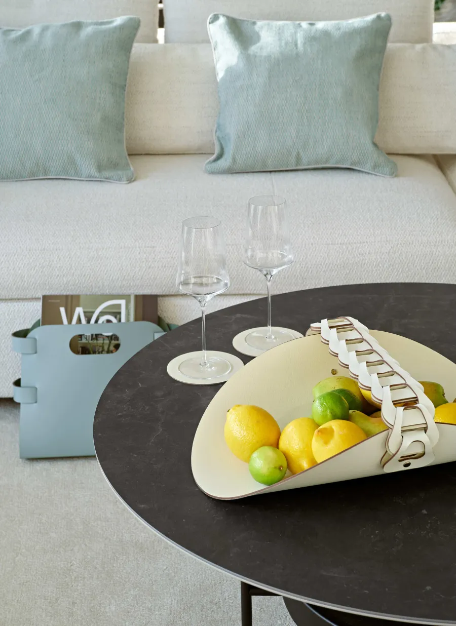 obrazek 4 Stylowa podkładka pod kieliszki Ø12 cm w kolorze białym i kremowym