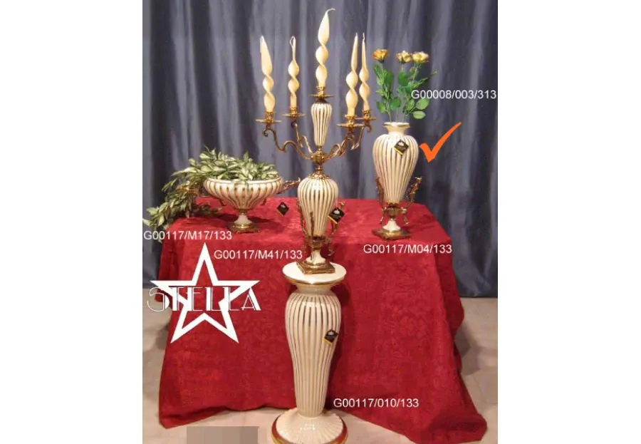 obrazek 1 Luksusowy ceramiczny wazon w złote pasy