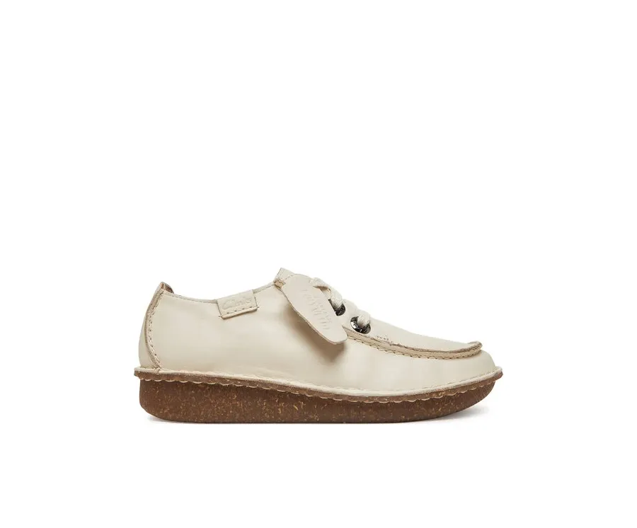 obrazek 1 Clarks Półbuty Funny Dream 26181433 Écru