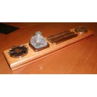 Picture Wooden Pedestal for Fountain Pen with Inkwell model 15A