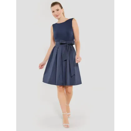 Zdjęcie Swing Sukienka koktajlowa 77760810 Granatowy Regular Fit