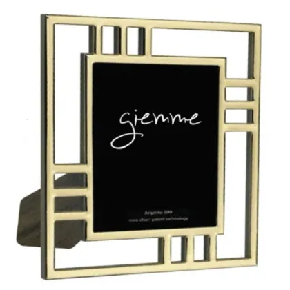 Picture Beautiful gold photo frame 13x18 cm