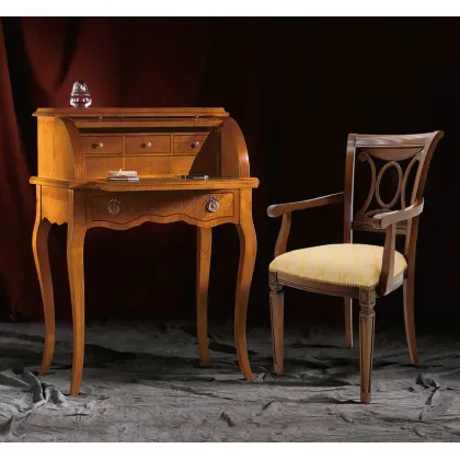 Zdjęcie Unikalny włoski renesansowy sekretarzyk do gabinetu