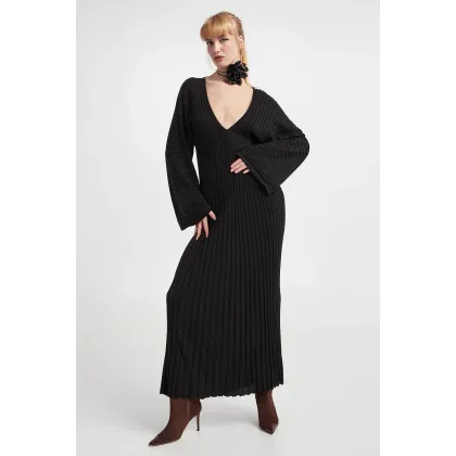 Zdjęcie Sukienka maxi GESTUZ Gestuz