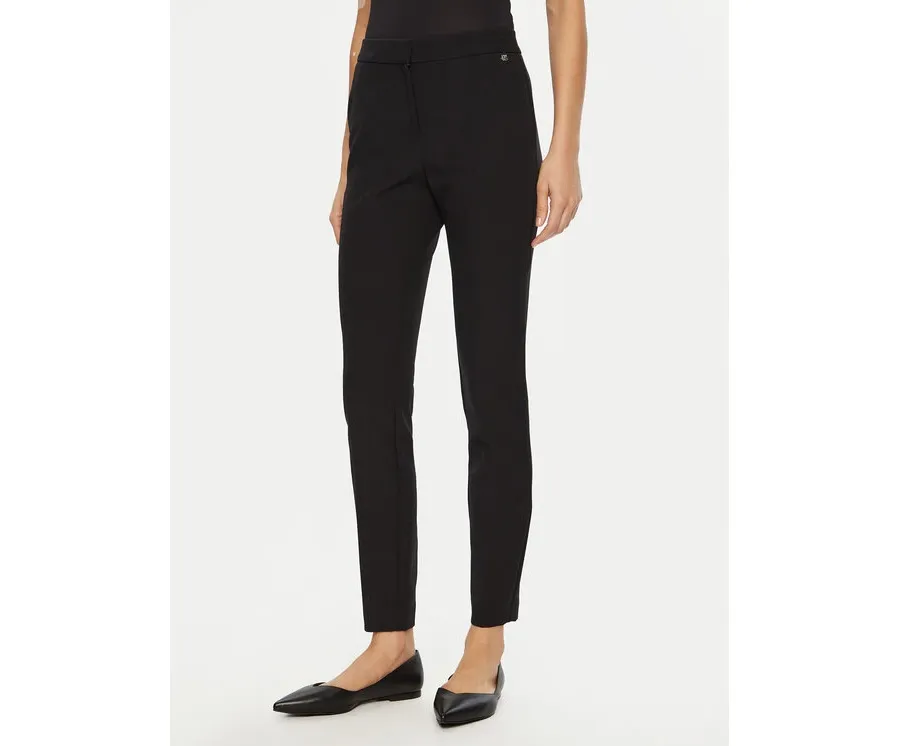 obrazek 1 HUGO Spodnie materiałowe Hagonia-1 50539991 Czarny Slim Fit
