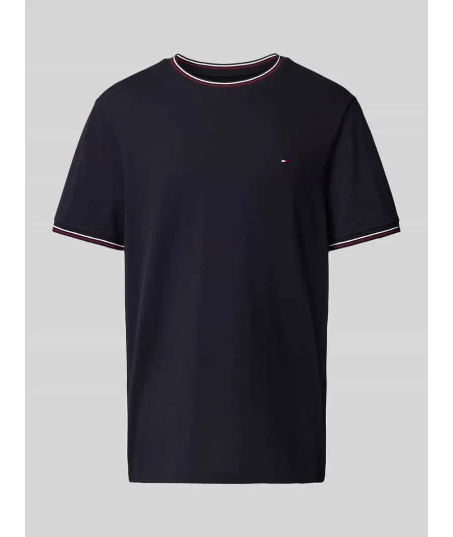 obrazek 1 T-shirt z wyhaftowanym logo