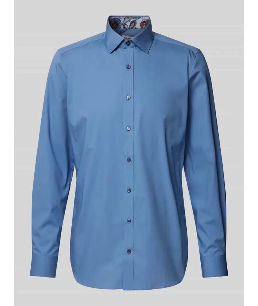 obrazek 1 Koszula biznesowa o kroju body fit z kołnierzykiem typu kent model ‘New York'’