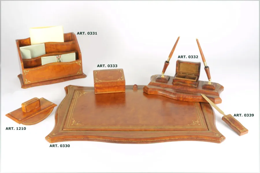 picture 1 Exclusive, Italian desk set