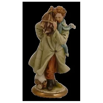 Zdjęcie Zimowa porcelanowa statuetka