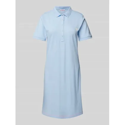 Zdjęcie Sukienka polo z wyhaftowanym motywem