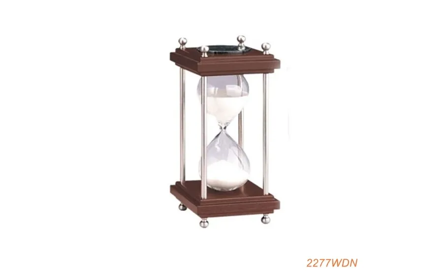 picture 3 Beautiful hourglass