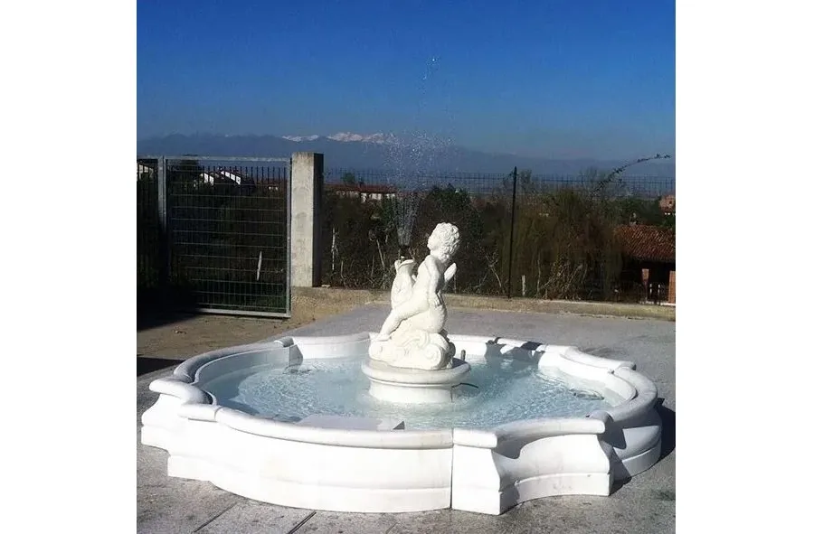 obrazek 2 Fontanna ogrodowa Monterosso z grysu marmuru Carrara