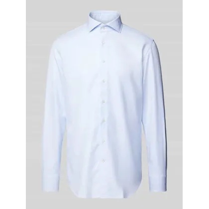 Zdjęcie Koszula biznesowa o kroju slim fit z kołnierzykiem typu cutaway