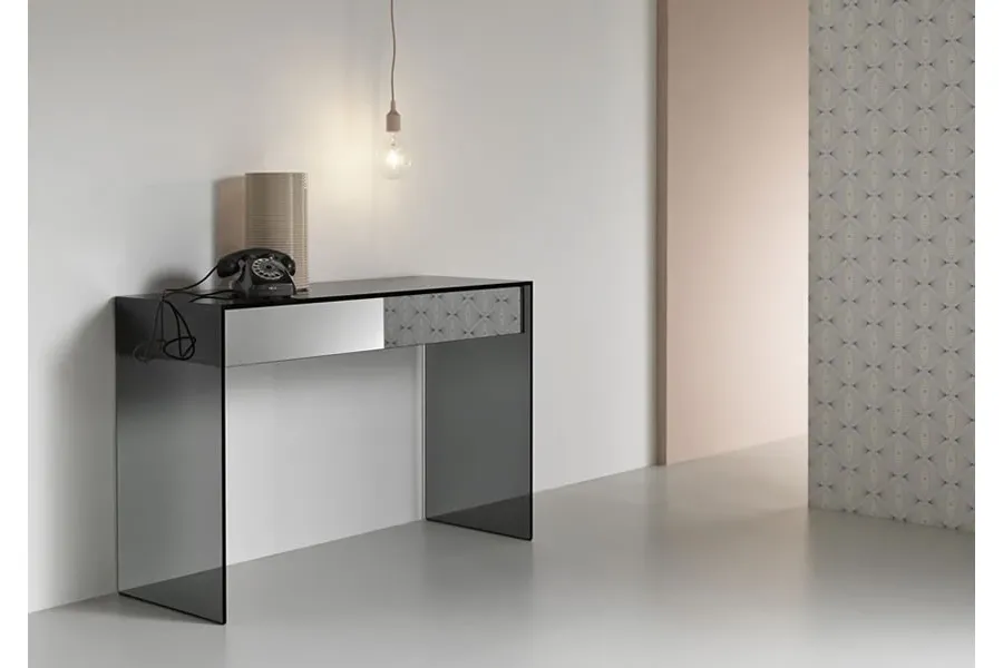 obrazek 1 Włoska szklana konsola do ekskluzywnych wnętrz - Tonelli Design