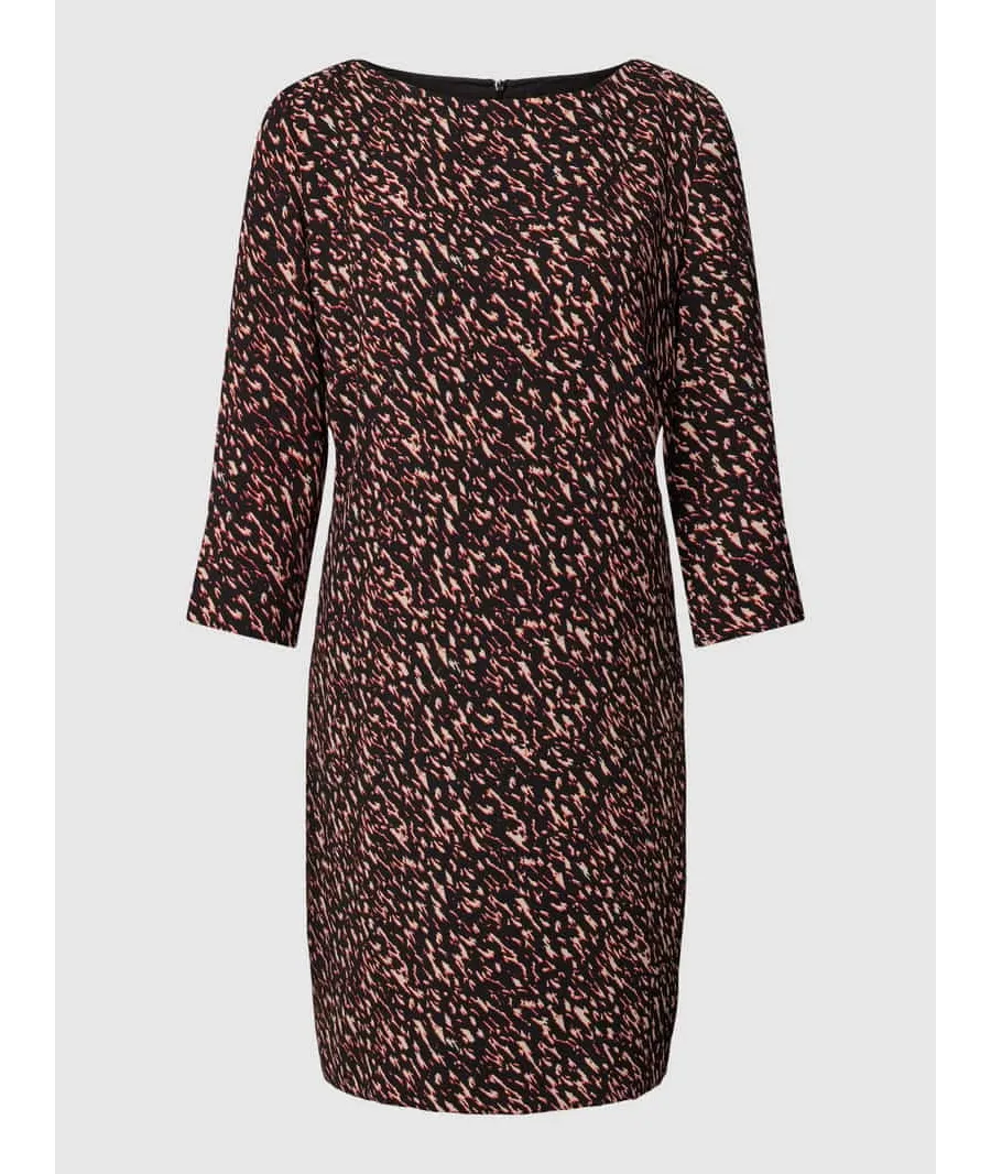 obrazek 1 Sukienka mini z rękawem o dł. 3/4