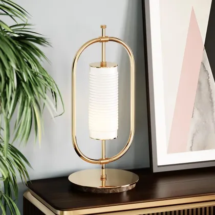 Zdjęcie Luksusowa lampa vintage