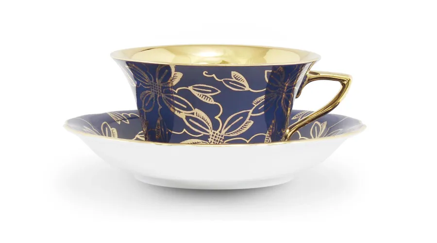 obrazek 1 Porcelanowe filiżanki do herbaty Windsor ze spodkami w kolorze kobaltowym zdobione złotym motywem kwiatowym – Leander