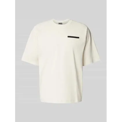 Zdjęcie T-shirt z detalem z logo