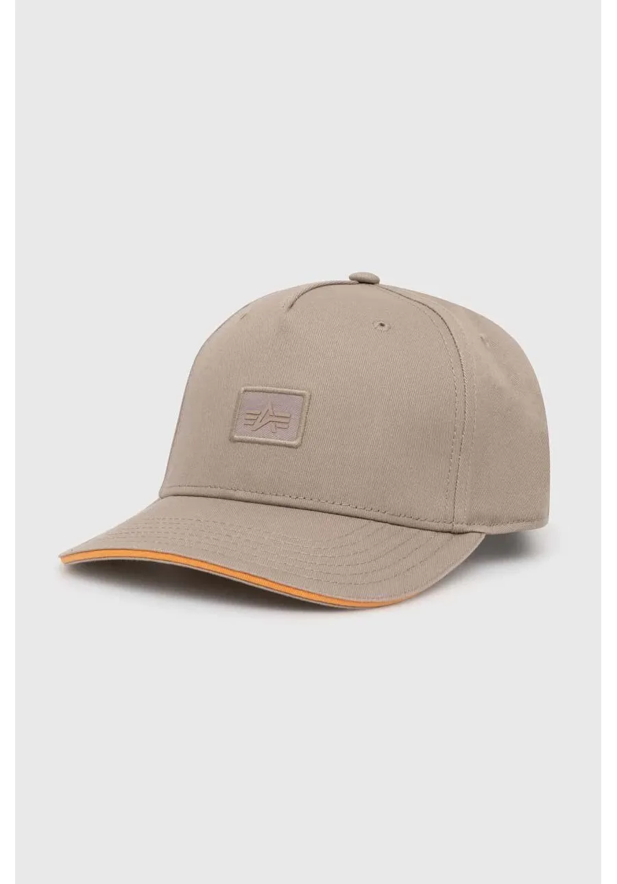 obrazek 1 Alpha Industries czapka z daszkiem bawełniana Essentials RL kolor beżowy z aplikacją 146900